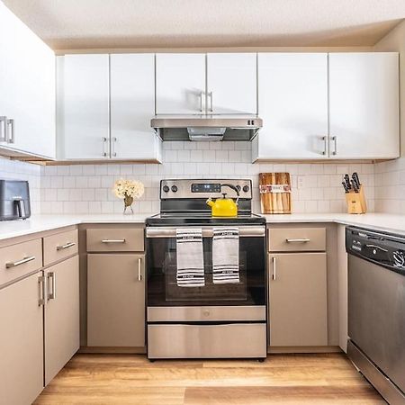 Modern And Spacious Apartment- Gym, Wifi, Free Parking Seattle Ngoại thất bức ảnh