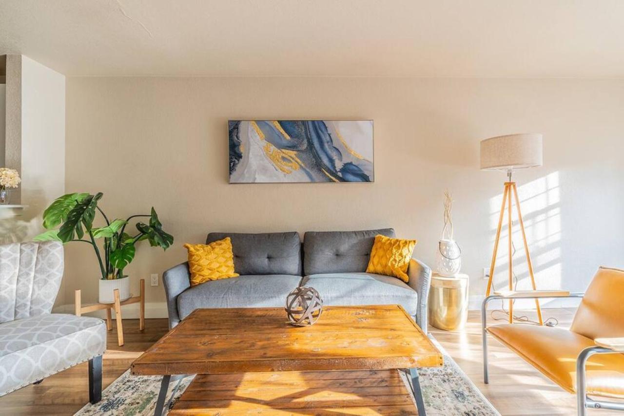 Modern And Spacious Apartment- Gym, Wifi, Free Parking Seattle Ngoại thất bức ảnh